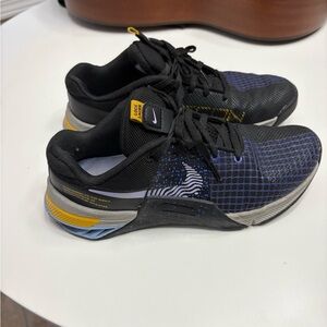 Nike womens metcon 8